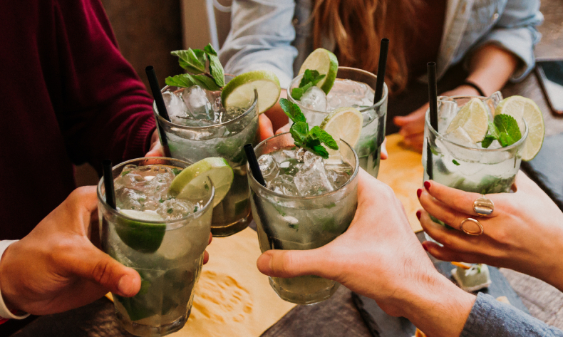 Nina Communal | Social Hour